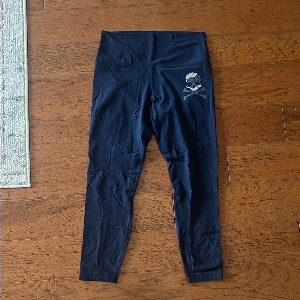 Lululemon/soul cycle leggings